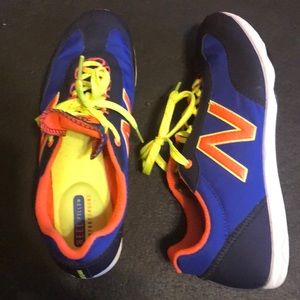 New Balance sneakers sz 7